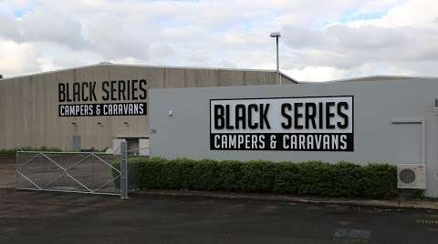 Photo: BLACK SERIES CAMPER TRAILERS
